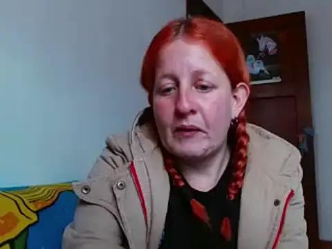 Snapshot of ViioletaMora chatting on 09-30-25, 08:47 ViioletaMora online show from 09-30-25, 08:47