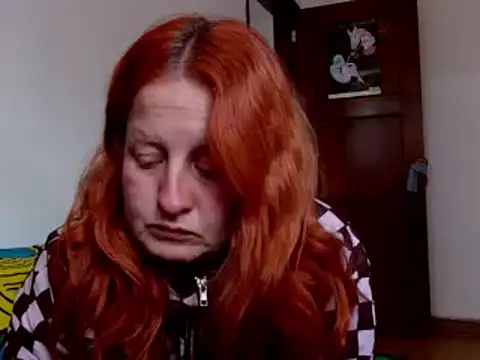 Snapshot of ViioletaMora chatting on 10-02-25, 05:42 ViioletaMora online show from 10-02-25, 05:42