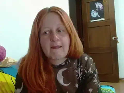 Snapshot of ViioletaMora chatting on 10-05-25, 12:09 ViioletaMora online show from 10-05-25, 12:09