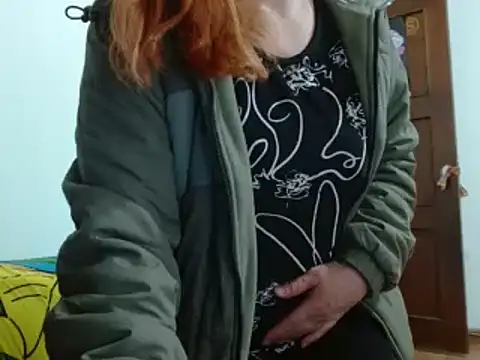 Snapshot of ViioletaMora chatting on 10-12-25, 01:26 ViioletaMora online show from 10-12-25, 01:26