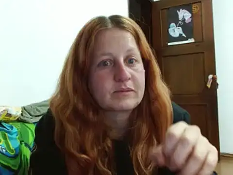 Snapshot of ViioletaMora chatting on 11-07-25, 02:11 ViioletaMora online show from 11-07-25, 02:11