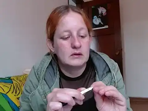 Snapshot of ViioletaMora chatting on 12-04-25, 09:34 ViioletaMora online show from 12-04-25, 09:34