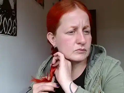 Snapshot of ViioletaMora chatting on 01-08-26, 05:59 ViioletaMora online show from 01-08-26, 05:59