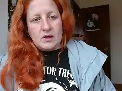 Snapshot of ViioletaMora chatting on 02-01-26, 08:18 ViioletaMora online show from 02-01-26, 08:18