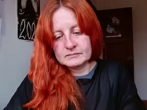 Snapshot of ViioletaMora chatting on 02-06-26, 10:24 ViioletaMora online show from 02-06-26, 10:24