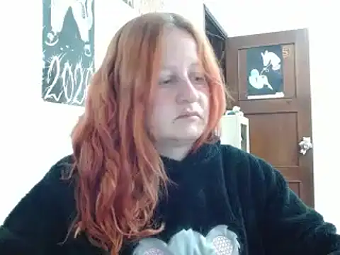 Snapshot of ViioletaMora chatting on 02-08-26, 11:41 ViioletaMora online show from 02-08-26, 11:41