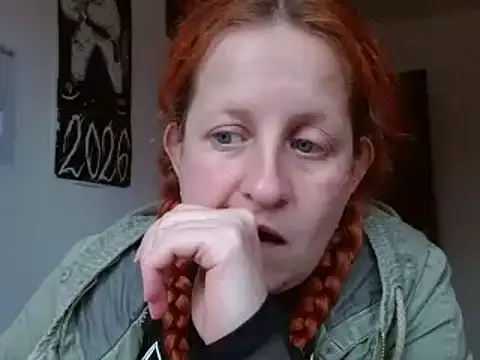 Snapshot of ViioletaMora chatting on 02-16-26, 10:28 ViioletaMora online show from 02-16-26, 10:28