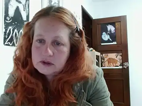 Snapshot of ViioletaMora chatting on 02-23-26, 02:42 ViioletaMora online show from 02-23-26, 02:42