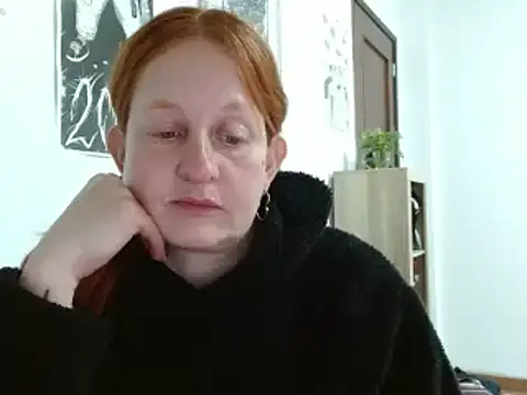 ViioletaMora online show from 04-28-26, 06:18