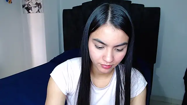 Ariel Zeo1 online show from 07-15-26, 07:30