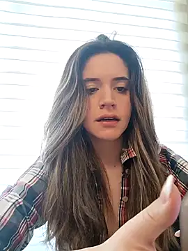 Snapshot of maliciaworld chatting on 02-12-25, 05:16 maliciaworld online show from 02-12-25, 05:16