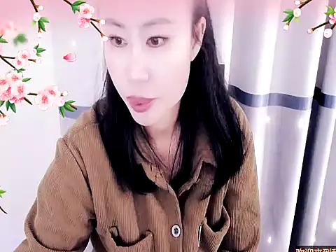 Snapshot of xiaoxuer chatting on 12-28-24, 03:58 xiaoxuer online show from 12-28-24, 03:58