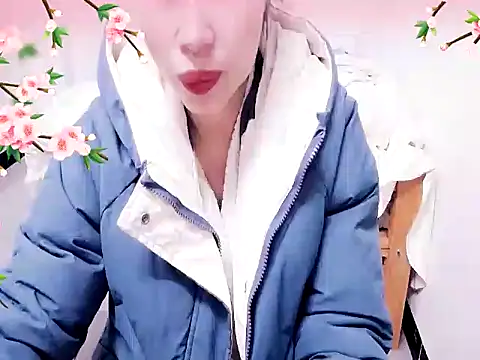 Snapshot of xiaoxuer chatting on 02-08-25, 04:36 xiaoxuer online show from 02-08-25, 04:36