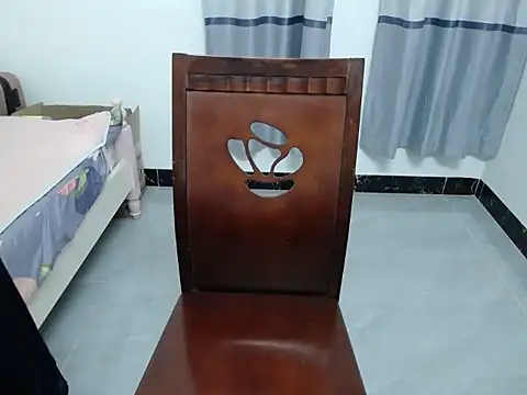 Snapshot of xiaoxuer chatting on 10-29-25, 03:42 xiaoxuer online show from 10-29-25, 03:42