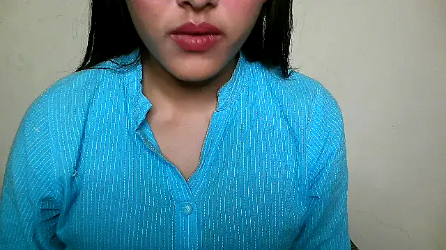 Snapshot of Princess_noorjahan chatting on 02-03-25, 02:24 Princess noorjahan online show from 02-03-25, 02:24