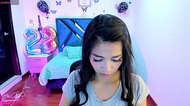 Aylinn diaz online show from 01-26-25, 11:50