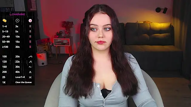 Snapshot of sensual_me chatting on 03-14-25, 04:40 sensual me online show from 03-14-25, 04:40