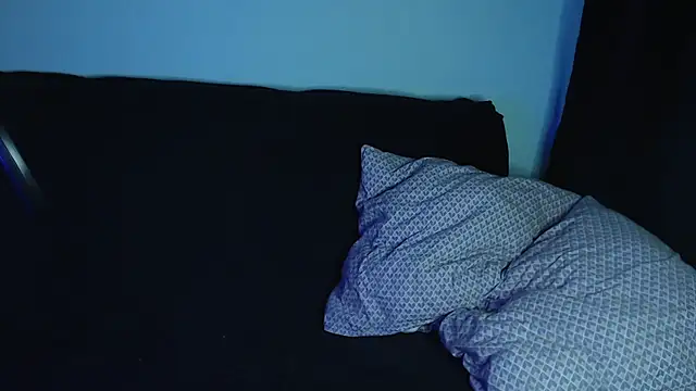 axxxturel online show from 02-18-25, 11:08