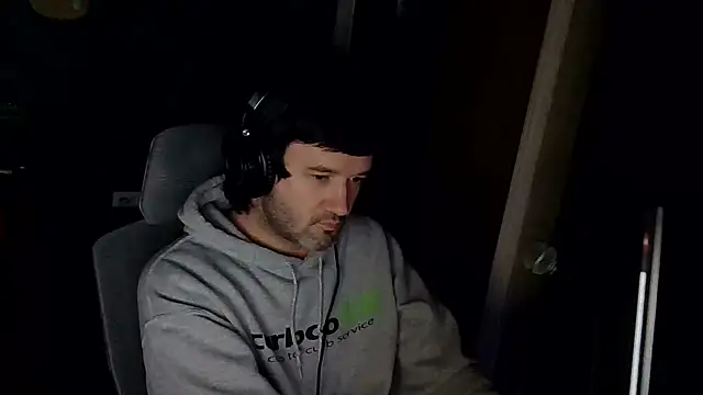 Snapshot of Stix_Zadinia chatting on 02-13-26, 10:00 Stix Zadinia online show from 02-13-26, 10:00