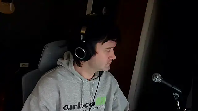 Snapshot of Stix_Zadinia chatting on 02-13-26, 10:39 Stix Zadinia online show from 02-13-26, 10:39