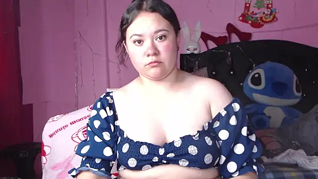 Snapshot of NikkiRous_ chatting on 02-22-25, 04:09 NikkiRous online show from 02-22-25, 04:09