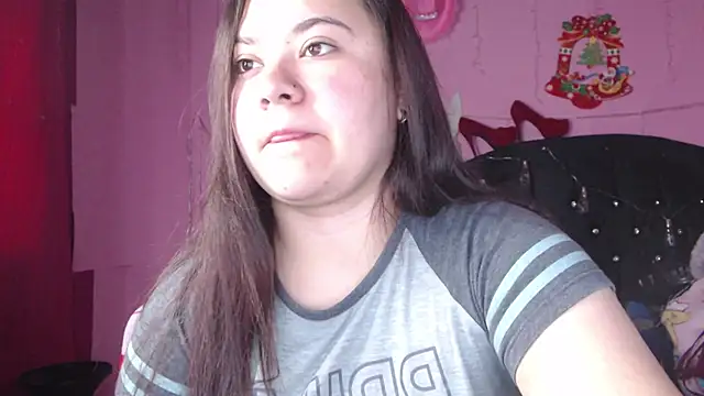 Snapshot of NikkiRous_ chatting on 02-25-25, 12:45 NikkiRous online show from 02-25-25, 12:45