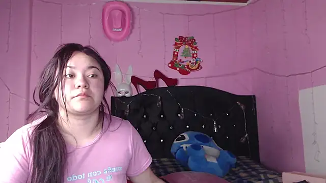 Snapshot of NikkiRous_ chatting on 03-14-25, 12:40 NikkiRous online show from 03-14-25, 12:40