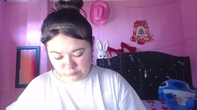 Snapshot of NikkiRous_ chatting on 09-16-25, 12:39 NikkiRous online show from 09-16-25, 12:39