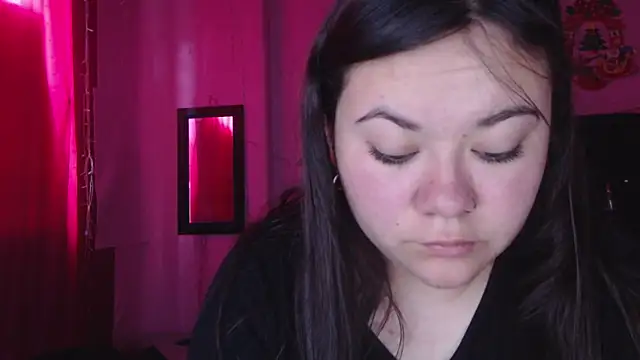 Snapshot of NikkiRous_ chatting on 10-02-25, 02:24 NikkiRous online show from 10-02-25, 02:24