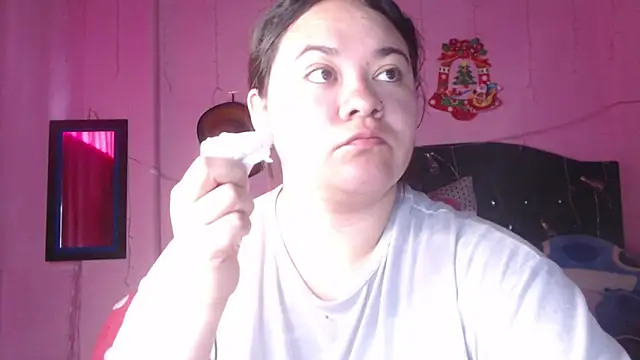 Snapshot of NikkiRous_ chatting on 10-18-25, 12:39 NikkiRous online show from 10-18-25, 12:39