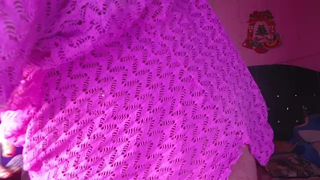 Snapshot of NikkiRous_ chatting on 10-31-25, 12:50 NikkiRous online show from 10-31-25, 12:50