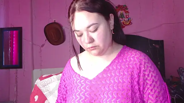 Snapshot of NikkiRous_ chatting on 11-08-25, 12:49 NikkiRous online show from 11-08-25, 12:49