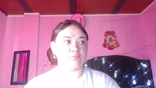 Snapshot of NikkiRous_ chatting on 11-14-25, 01:43 NikkiRous online show from 11-14-25, 01:43