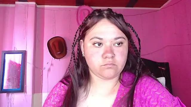 Snapshot of NikkiRous_ chatting on 01-05-26, 05:27 NikkiRous online show from 01-05-26, 05:27