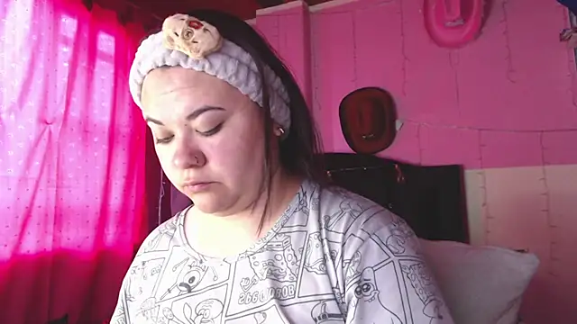 Snapshot of NikkiRous_ chatting on 02-23-26, 01:30 NikkiRous online show from 02-23-26, 01:30