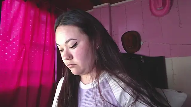 Snapshot of NikkiRous_ chatting on 02-24-26, 08:40 NikkiRous online show from 02-24-26, 08:40