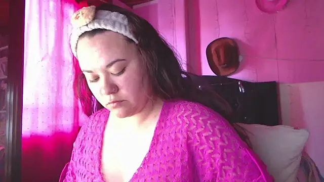 Snapshot of NikkiRous_ chatting on 02-27-26, 07:25 NikkiRous online show from 02-27-26, 07:25