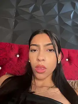 Snapshot of Ema_azel chatting on 02-09-25, 01:46 Ema azel online show from 02-09-25, 01:46