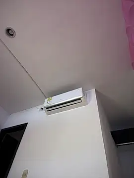 Snapshot of Ema_azel chatting on 03-16-25, 02:00 Ema azel online show from 03-16-25, 02:00