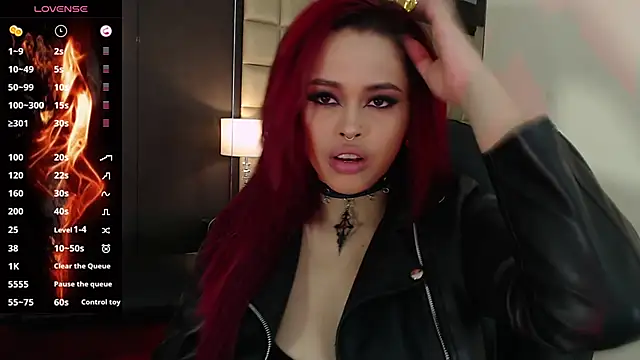 EvaaFoxxy1 online show from 01-31-25, 11:56