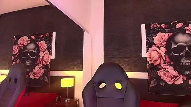 EvaaFoxxy1 online show from 03-29-26, 12:16