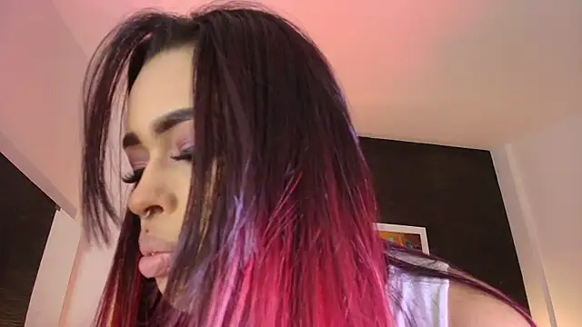 EvaaFoxxy1 online show from 05-25-26, 12:22