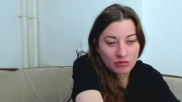 Helen Adams  online show from 02-06-25, 05:25