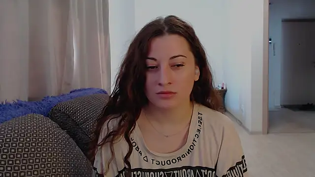Snapshot of Helen_Adams_ chatting on 07-15-26, 05:23 Helen Adams online show from 07-15-26, 05:23