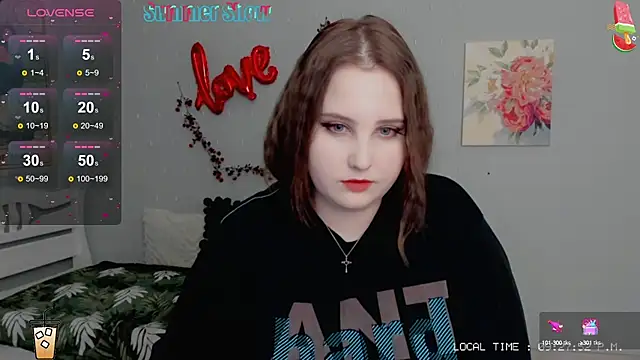 Snapshot of Crystal_Chris chatting on 03-07-25, 07:27 Crystal Chris online show from 03-07-25, 07:27