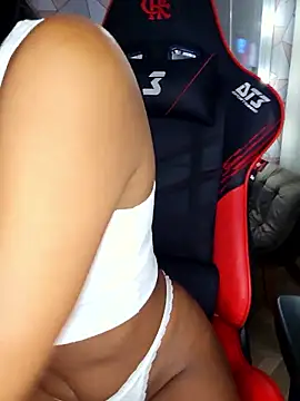 Snapshot of moreninhasilva chatting on 01-10-26, 12:56 moreninhasilva online show from 01-10-26, 12:56