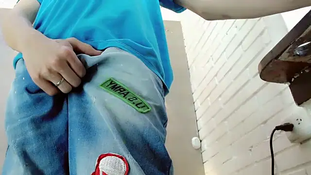 Daniela Pink  online show from 09-11-25, 08:09