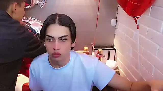 Daniela Pink  online show from 10-21-25, 07:03