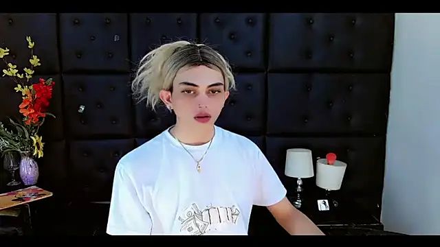 Daniela Pink  online show from 03-02-26, 07:21