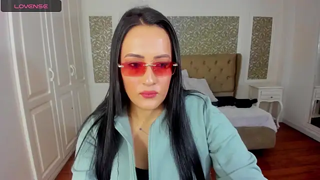 KimWessel  online show from 04-18-26, 08:42